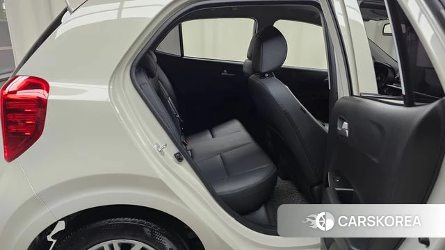 Kia Morning Urban (JA) 2023 Жемчужный цвет из Кореи, фото 2