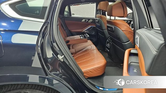 BMW X6 (G06) 2021 Черный из Кореи, фото 2