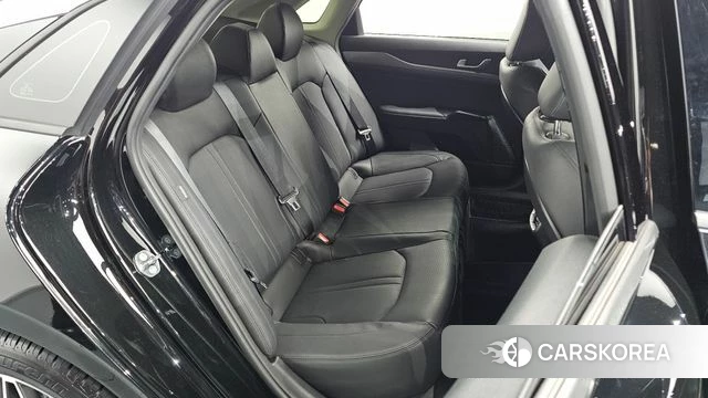 Kia K5 3rd generation 2023 Черный из Кореи, фото 2