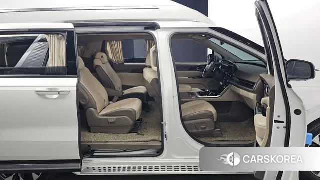 Kia Carnival 4th generation 2021 Белый из Кореи, фото 2
