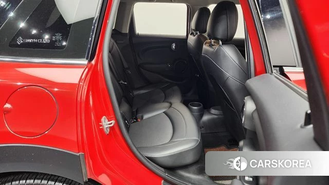 Mini Cooper D 2018 Красный из Кореи, фото 2