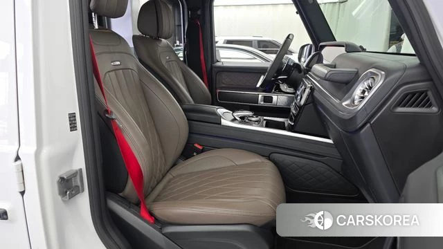 Mercedes-Benz G-Class W463b 2024 Белый из Кореи, фото 2