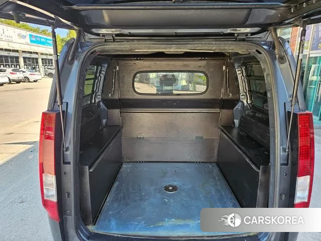 Hyundai Staria 2022 Серый из Кореи, фото 2