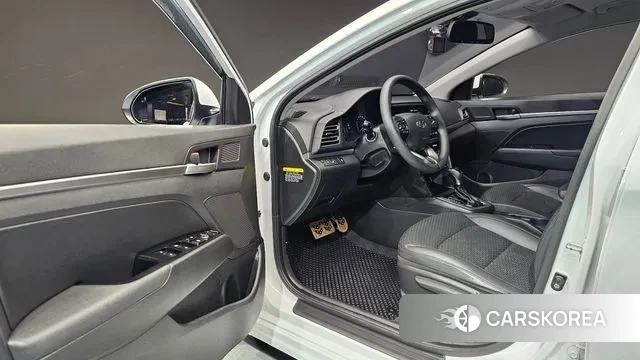 Hyundai The New Avante AD 2019 Белый из Кореи, фото 2