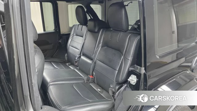 Jeep Wrangler (JL) 2022 Черный из Кореи, фото 2