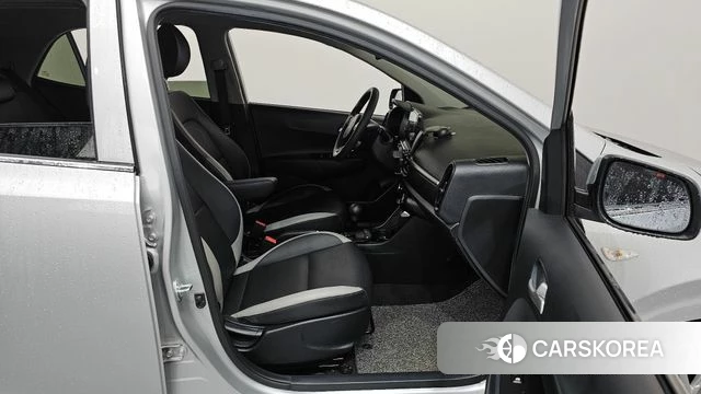 Kia Morning Urban (JA) 2023 Серебряный из Кореи, фото 2