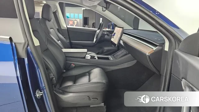 Tesla Model Y 2022 Синий из Кореи, фото 2