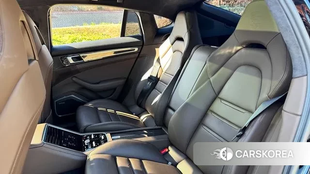 Porsche Panamera (971) 2020 Черный из Кореи, фото 2