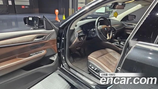 BMW 6 Series GT (G32) 2018 Черный из Кореи, фото 2