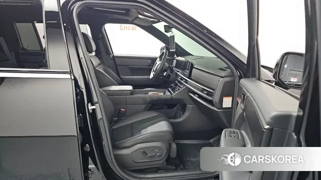 Hyundai Santa Fe (MX5) 2023 Черный из Кореи, фото 2