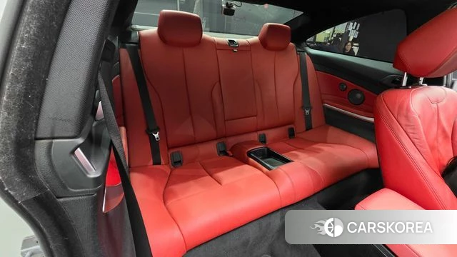 BMW 4 Series (F32) 2018 Белый из Кореи, фото 2