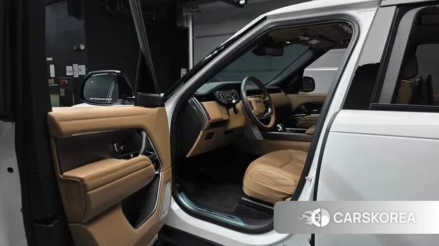 Land Rover Range Rover 5th Generation 2023 Белый из Кореи, фото 2