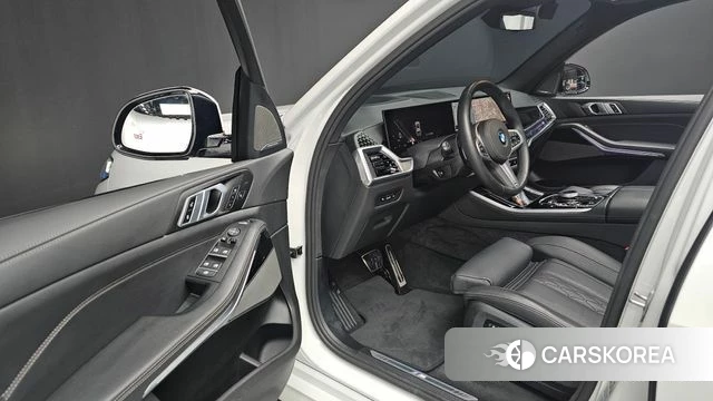 BMW X5 (G05) 2025 Белый из Кореи, фото 2