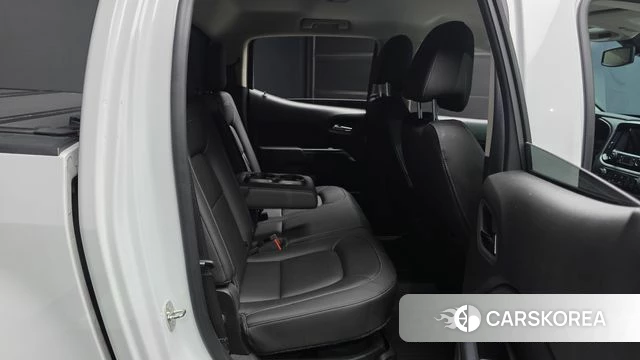 Chevrolet (GM Daewoo) Real New Colorado 2021 Белый из Кореи, фото 2