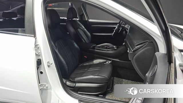Hyundai Sonata (DN8) 2021 Белый из Кореи, фото 2