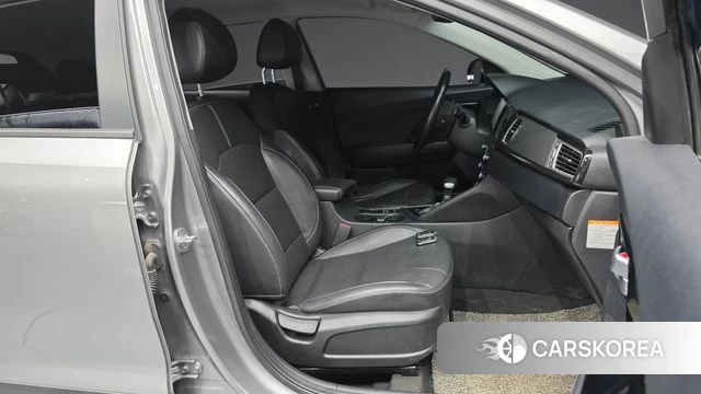 Kia Niro 2019 Серый из Кореи, фото 2