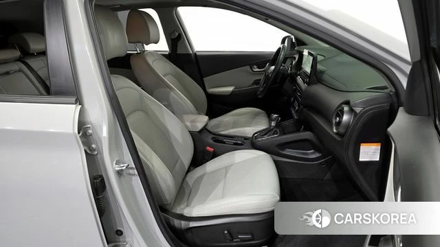 Hyundai The New Kona Hybrid 2021 Серебряный из Кореи, фото 2