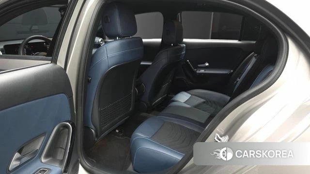 Mercedes-Benz A-Class W177 2019 Песочный из Кореи, фото 2
