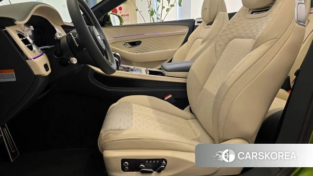 Bentley Continental GT 4th Generation 2025 Светло-зеленый из Кореи, фото 2