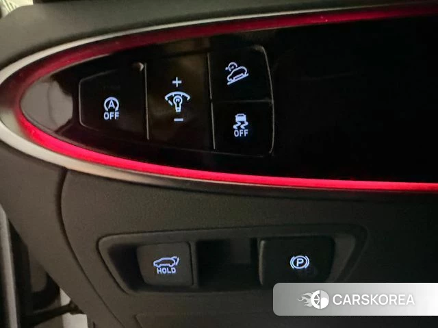 Genesis GV70 2021 Белый из Кореи, фото 2