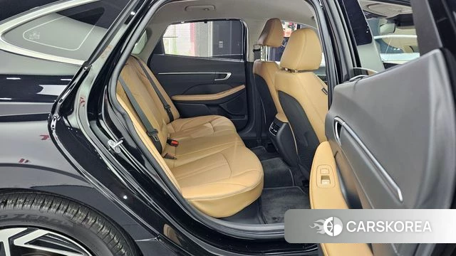 Hyundai Sonata D Edge Hybrid (DN8) 2023 Черный из Кореи, фото 2