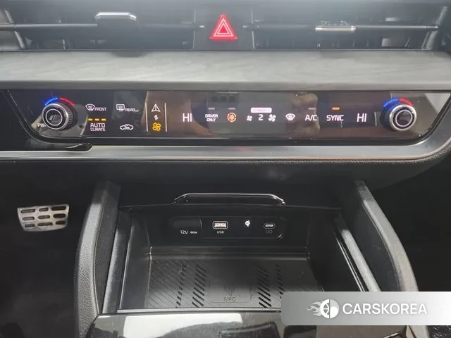 Kia Sportage 5th Generation Hybrid 2023 Серый из Кореи, фото 2