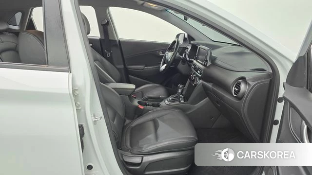 Hyundai Kona 2018 Белый из Кореи, фото 2