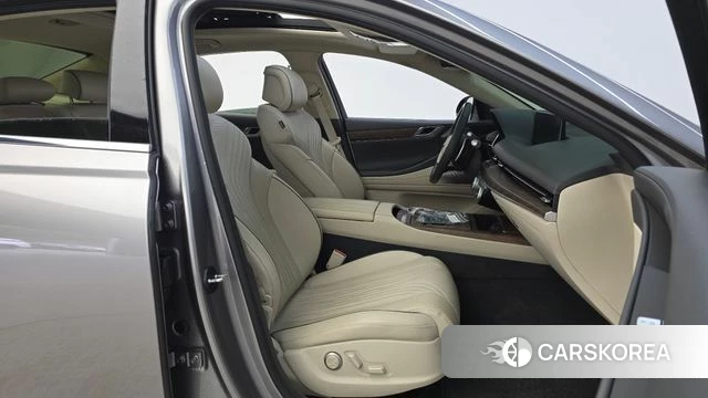 Genesis G80 (RG3) 2022 Серебряный из Кореи, фото 2