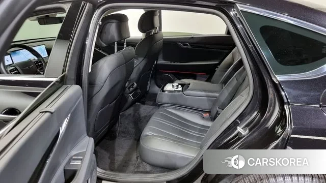 Genesis G80 (RG3) 2024 Черный из Кореи, фото 2