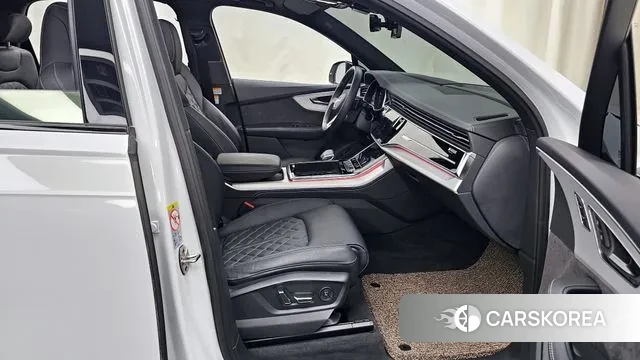 Audi Q7 (4M) 2021 Белый из Кореи, фото 2