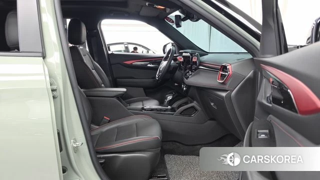 Chevrolet (GM Daewoo) The New Trail Blazer 2023 Светло-зеленый из Кореи, фото 2
