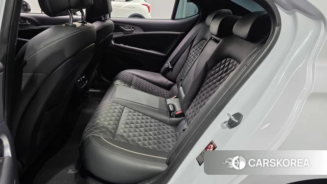 Genesis G70 2019 Белый из Кореи, фото 2