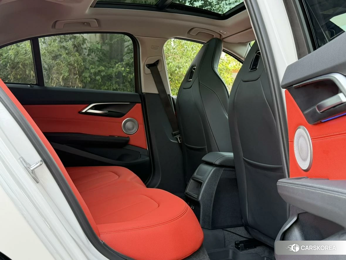 BMW 1 series 2020 Белый из Китая, фото 2