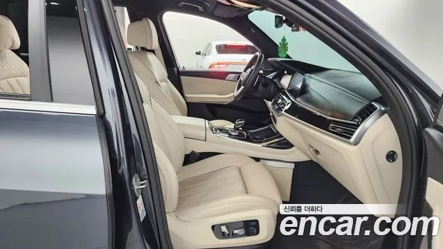 BMW X7 (G07) 2021 Серый из Кореи, фото 2