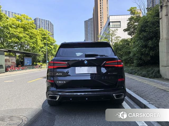 BMW X5 2022 Черный из Китая, фото 2