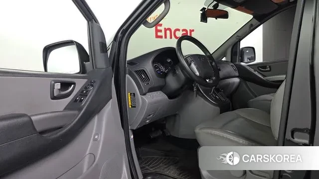 Hyundai The New Grand Starex 2018 Черный из Кореи, фото 2