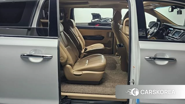 Kia The New Carnival 2018 Белый из Кореи, фото 2