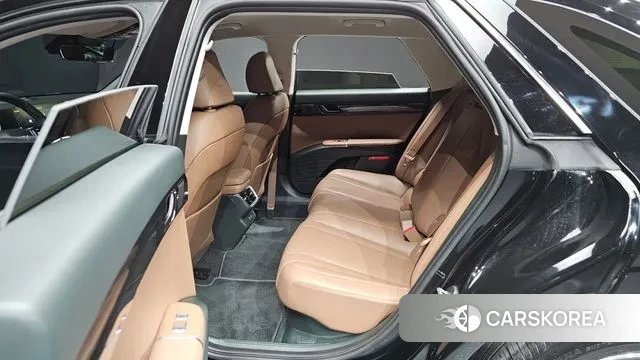 Hyundai Grandeur Hybrid (GN7) 2023 Черный из Кореи, фото 2