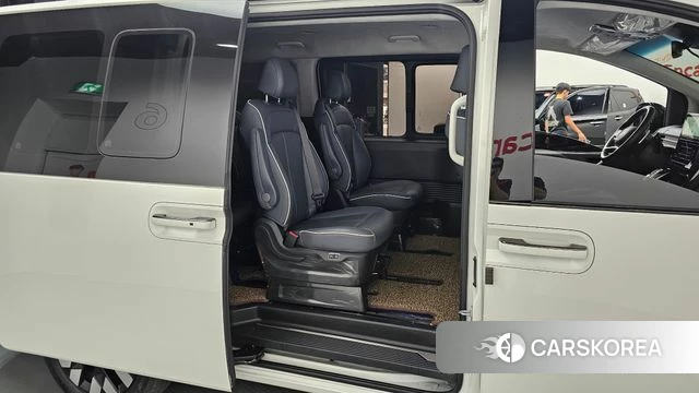 Hyundai Staria 2024 Белый из Кореи, фото 2