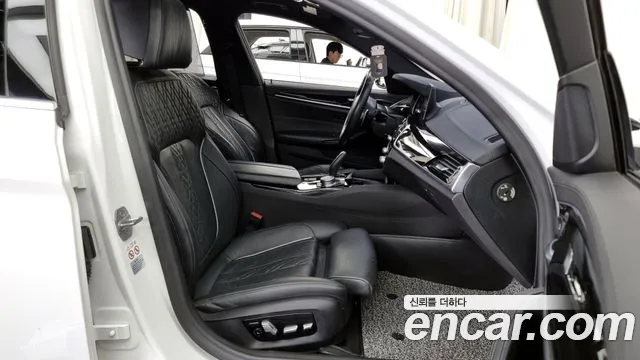 BMW 5 Series (G30) id 2701784 из Кореи 2