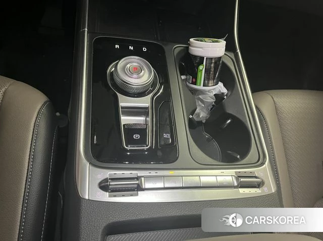 Kia The New Carnival 4th Generation 2025 Белый из Кореи, фото 2