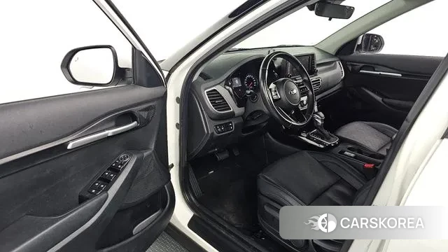 Kia Seltos 2021 Белый из Кореи, фото 2