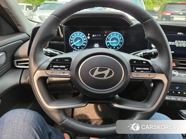 Hyundai The New Avante (CN7) 2023 Белый из Кореи, фото 2