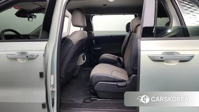 Kia The New Carnival 4th Generation 2024 Серебряный из Кореи, фото 2