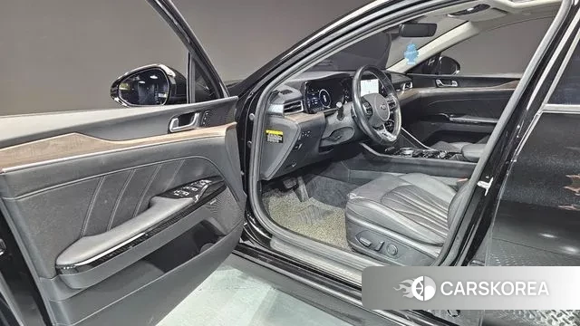 Kia K5 3rd generation 2019 Черный из Кореи, фото 2
