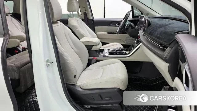 Kia Carnival 4th generation 2022 Белый из Кореи, фото 2