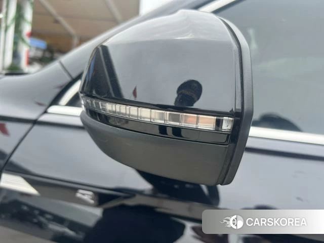 Volkswagen Tiguan L 2023 Черный из Китая, фото 2
