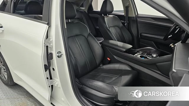 Kia K5 3rd generation 2020 Белый из Кореи, фото 2