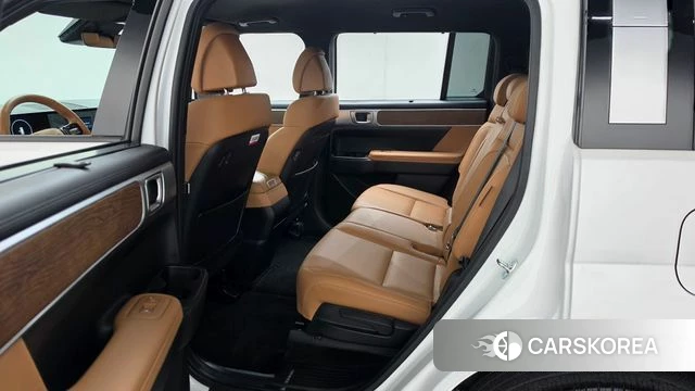 Hyundai Santa Fe (MX5) 2024 Белый из Кореи, фото 2