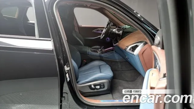 BMW XM (G09) id 2878654 из Кореи 2